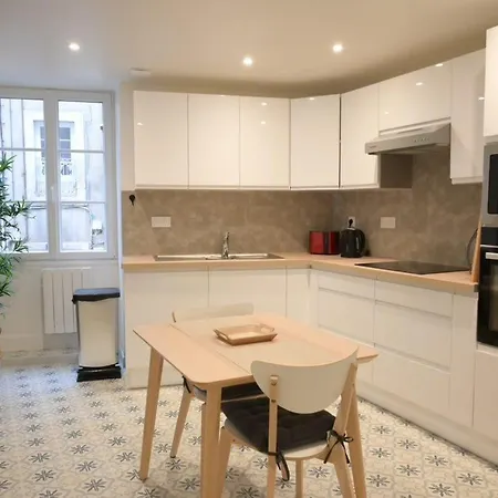 Apartmán La Chouette - Atypique & Lumineux, Place Jean Jaures